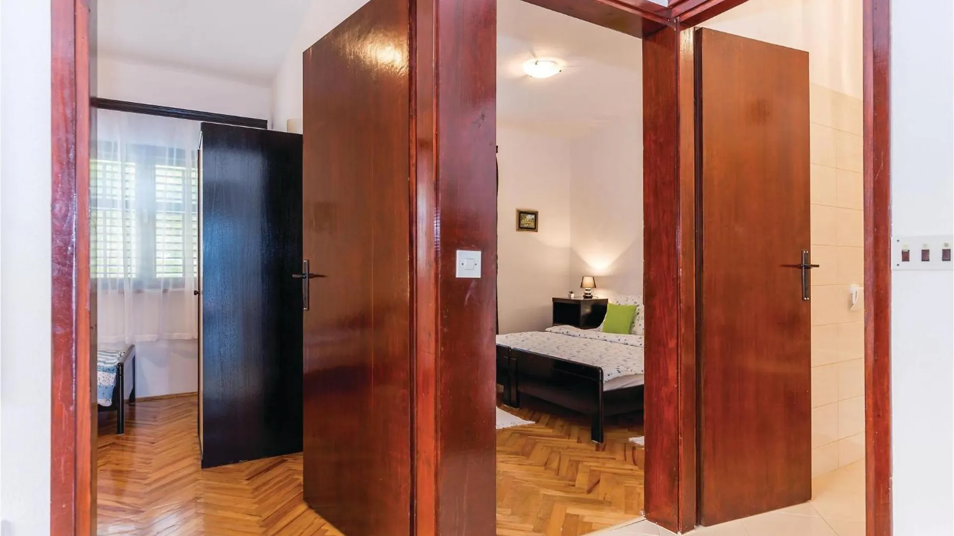 Amazing Apartment In Dramalj With Kitchen
